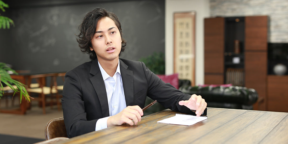 株式会社アートリー代表取締役 佐藤 丈亮