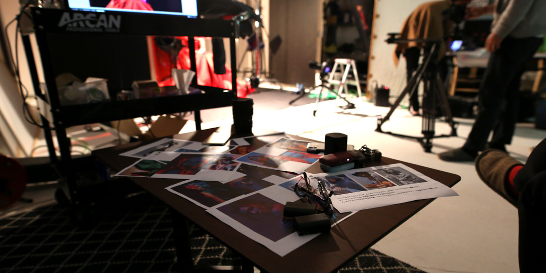 新しいキービジュアルの撮影現場